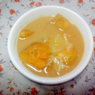 安納芋と葱のミルク味噌汁
